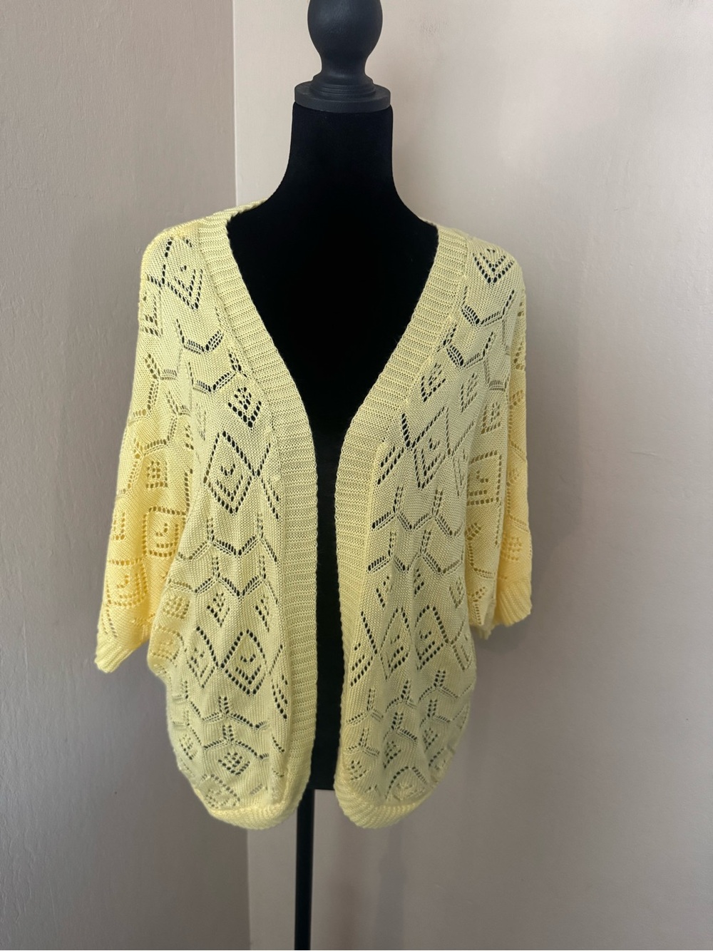 Yellow Plus Size Open-Front Short Sleeve Knit Cardigan